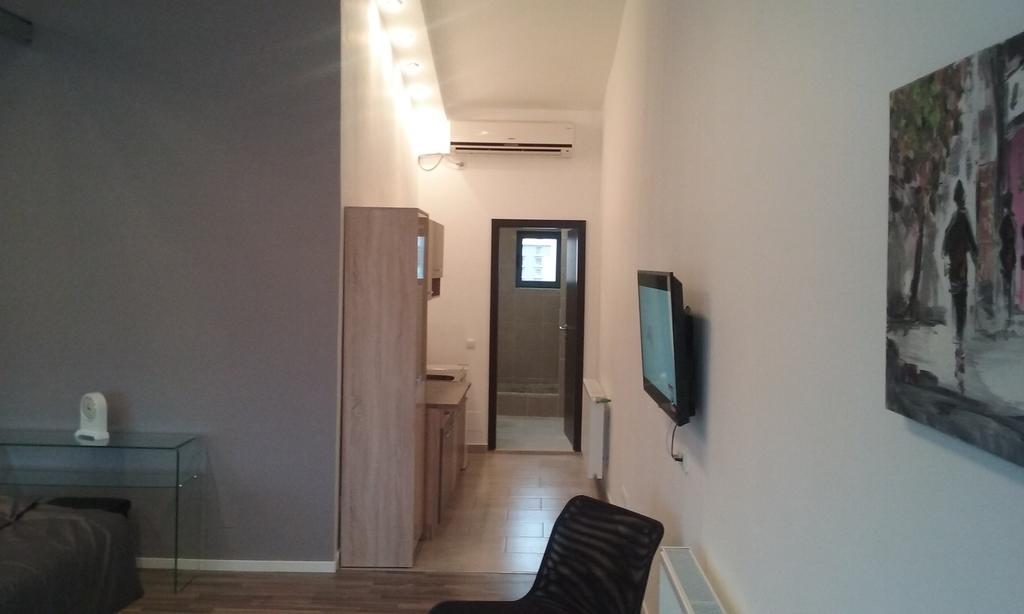 Heights Accommodation Unirii Free Parking Zone Бухарест Номер фото